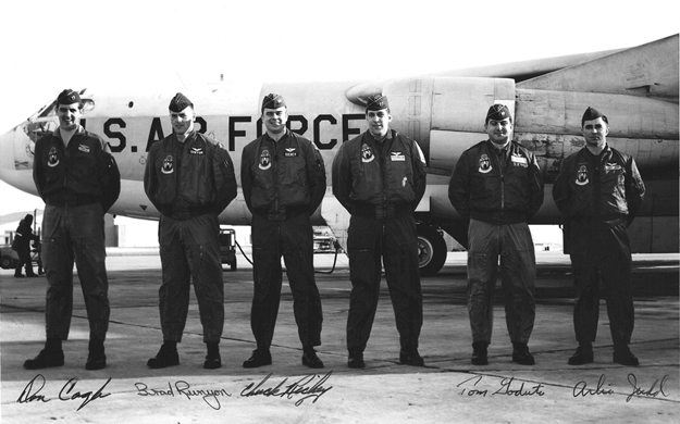 B-52 Crew